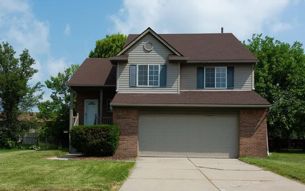 Sold residential property at 40772 Worthington Rd, Canton, MI